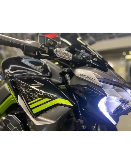 KAWASAKI Z900