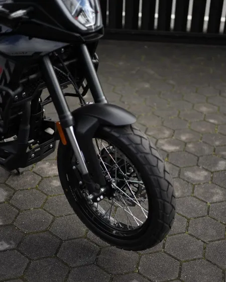 Macbor XR1 125 Seminova