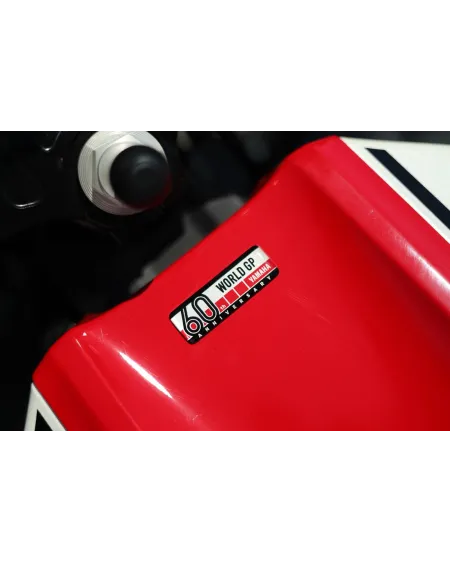 Yamaha YZF R7 World GP 60Th Anniversary